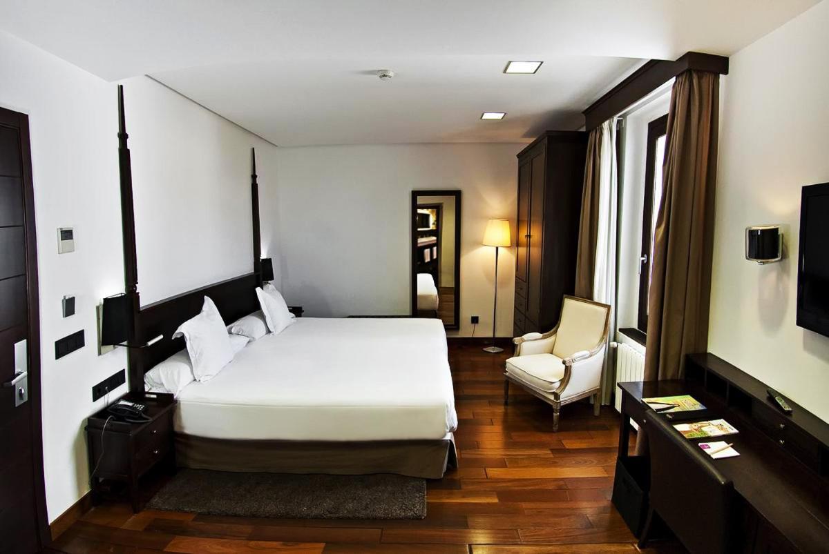 Hotel Convento Aracena & Spa Экстерьер фото